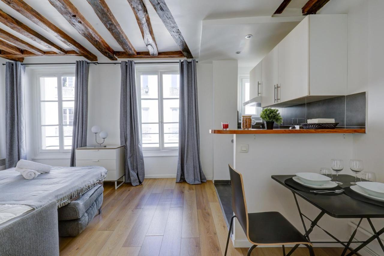 Le Marais Private Apartments Paris Bagian luar foto